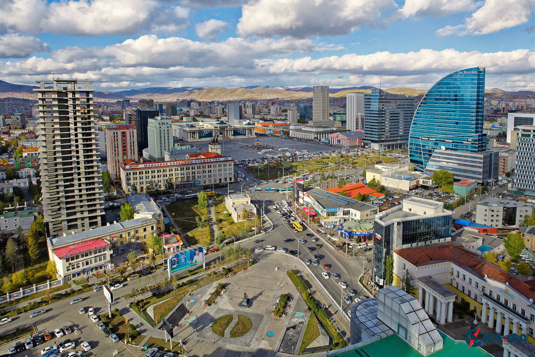 Наймдугаар сард ихэнх нутгаар дулаан байх төлөв байна