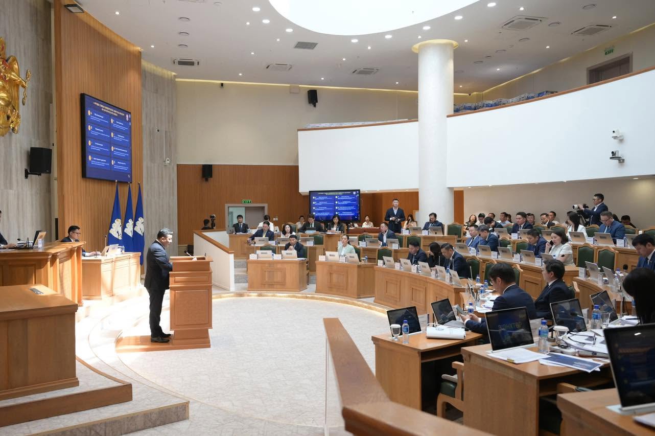 Төр хувийн хэвшлийн түншлэлээр нийслэлд хэрэгжүүлэх төслийн жагсаалтад өөрчлөлт оруулах тухай хэлэлцэж байна