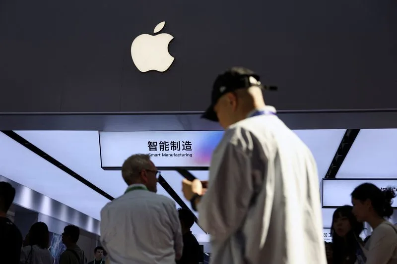 Apple компани Хятадад зориулсан хиймэл оюун ухааны загвар хөгжүүлжээ