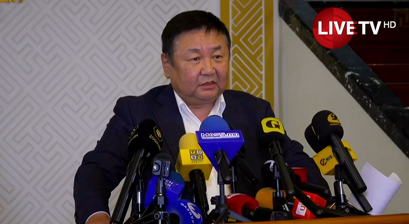 🔴Д.Ганбат: Ерөнхийлөгчийн сонгуульд нэр дэвших саналыг хүндэтгэлтэй хүлээж авсан