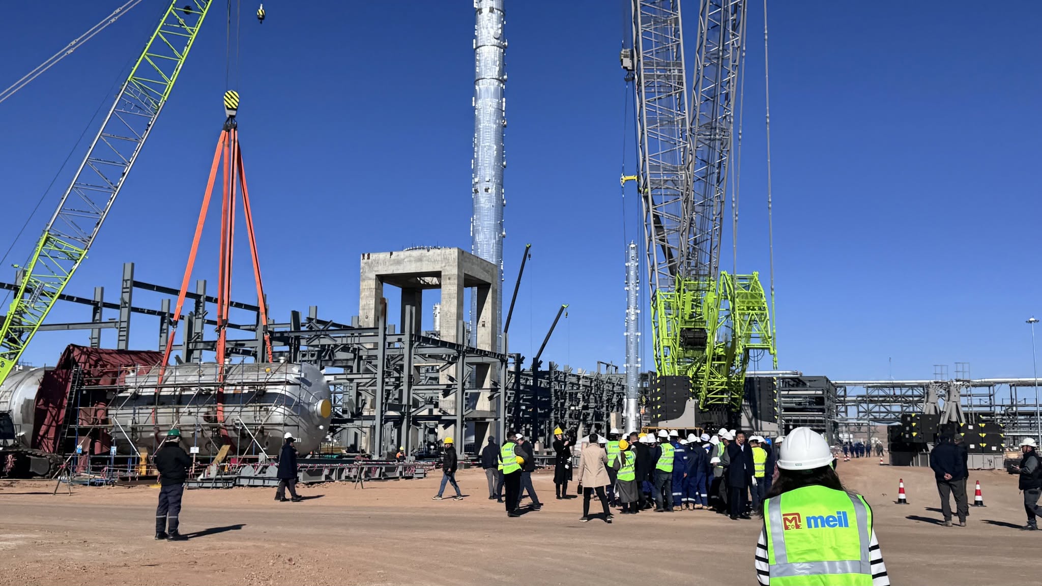 Газрын тос боловсруулах үйлдвэрийн бүтээн байгуулалт 60 хувьд хүрчээ