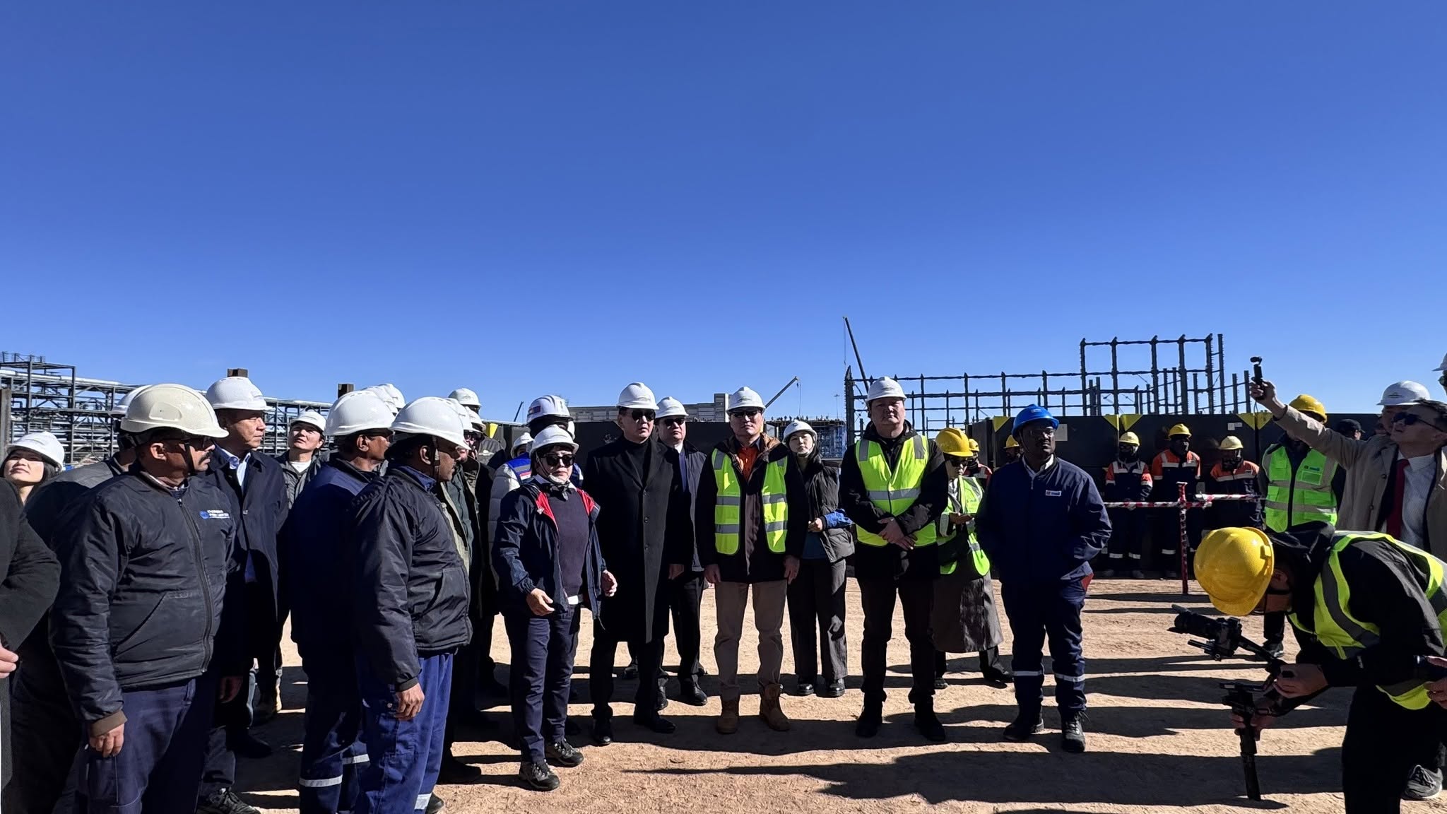 Газрын тос боловсруулах үйлдвэрийн бүтээн байгуулалт 60 хувьд хүрчээ