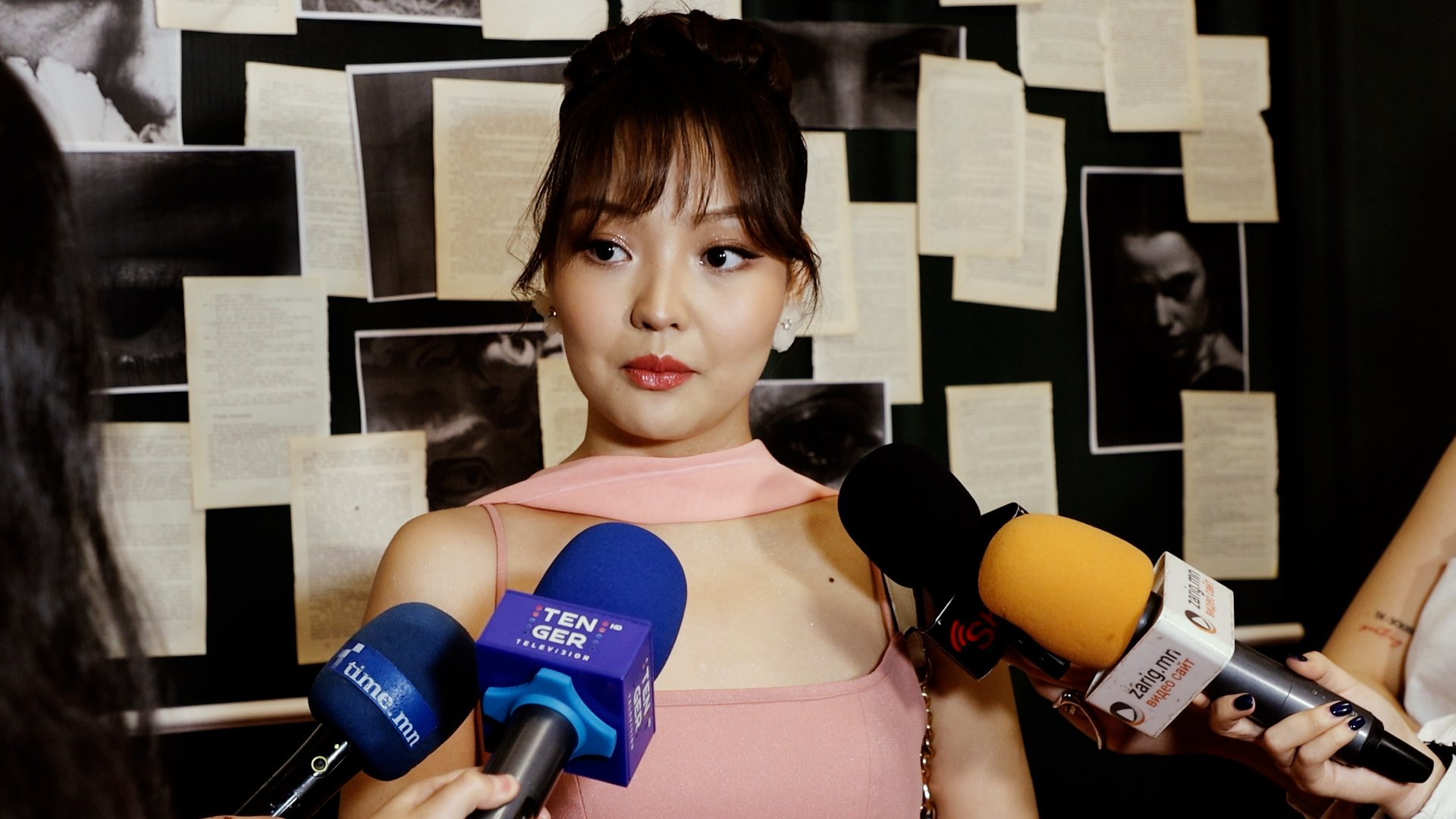 11.21.00 50 36 12.Still005