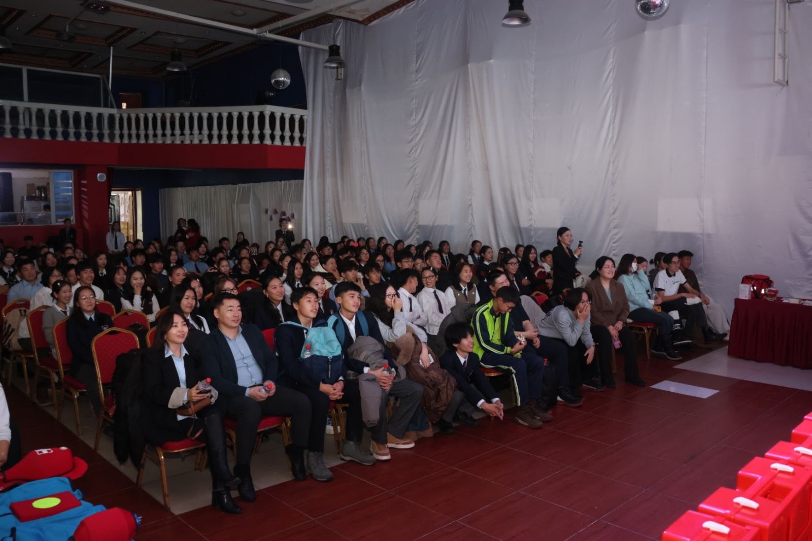 578794647 1244399487721397 9021153571793222350 N