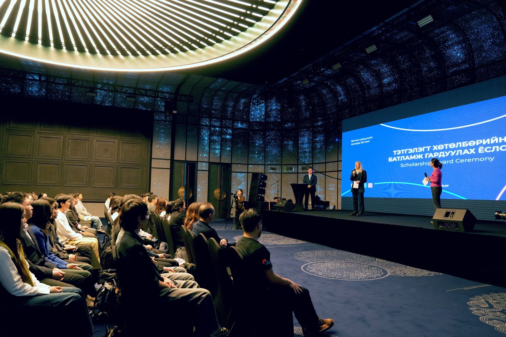 577970574 1126073536347194 2496412110191403483 N