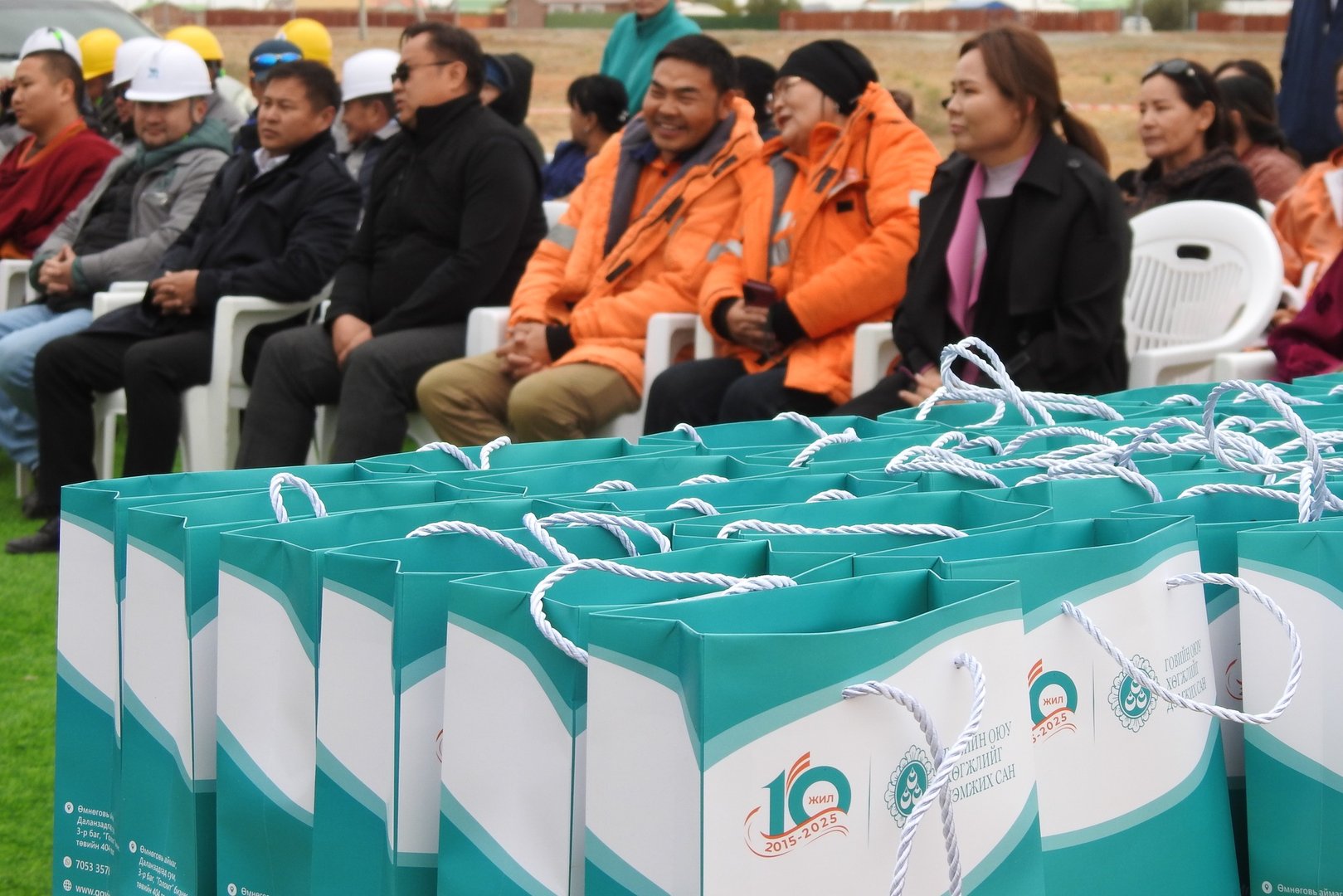 570893389 1112952144326000 8203919319302819890 N