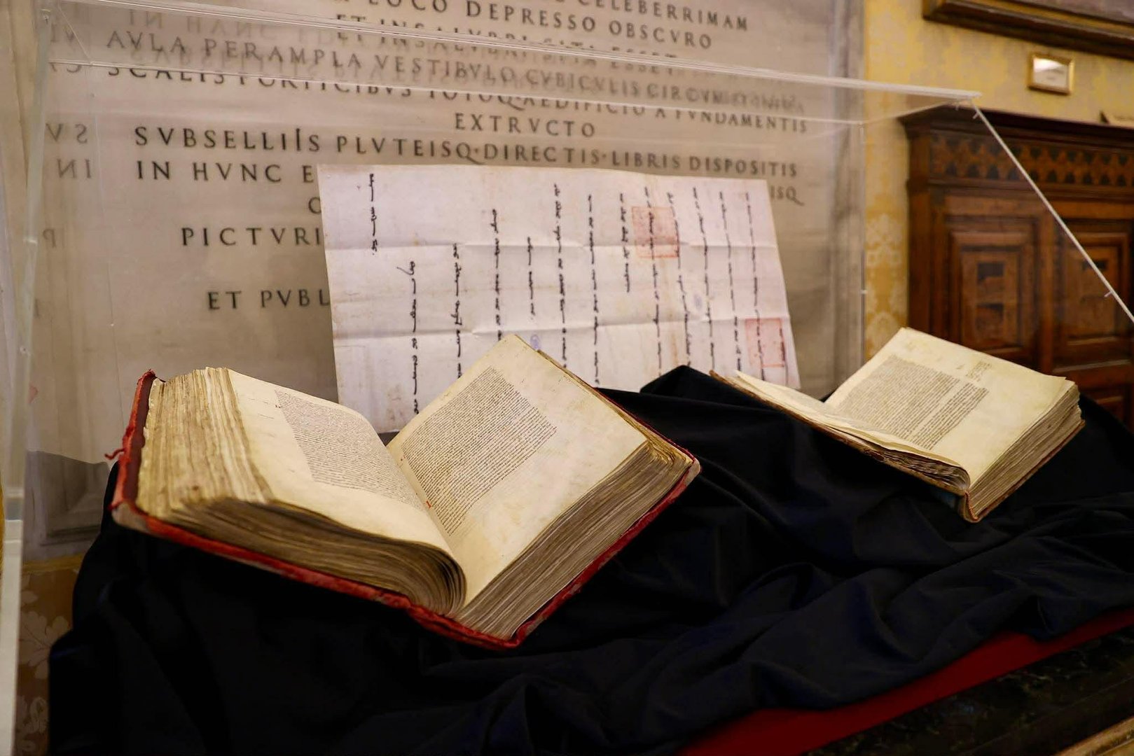 592392046 1153595323599569 4258551748514744409 N