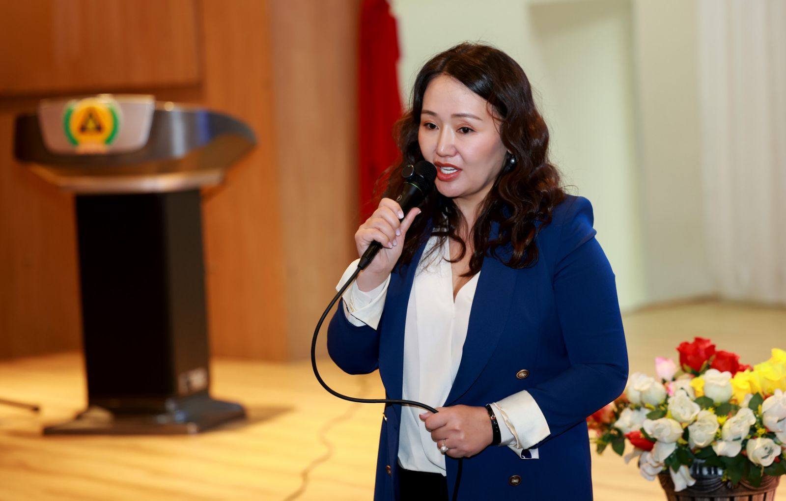 651142208 1231874165784860 2367734649853118380 N