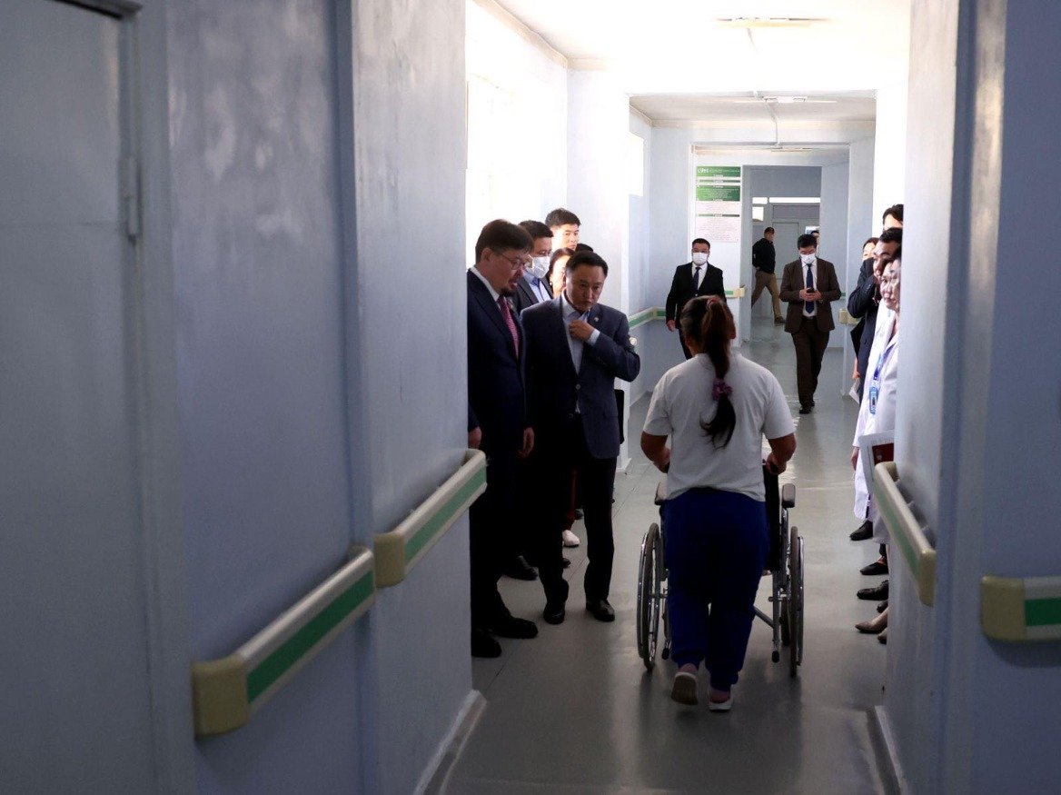 43ea6f062a9f4723891f2d84ab7c48a5