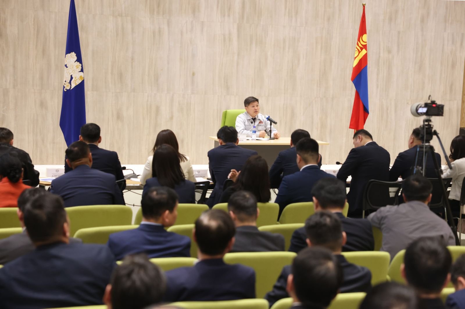 e6b82cc0c22a45589eb20fb9810fe13f