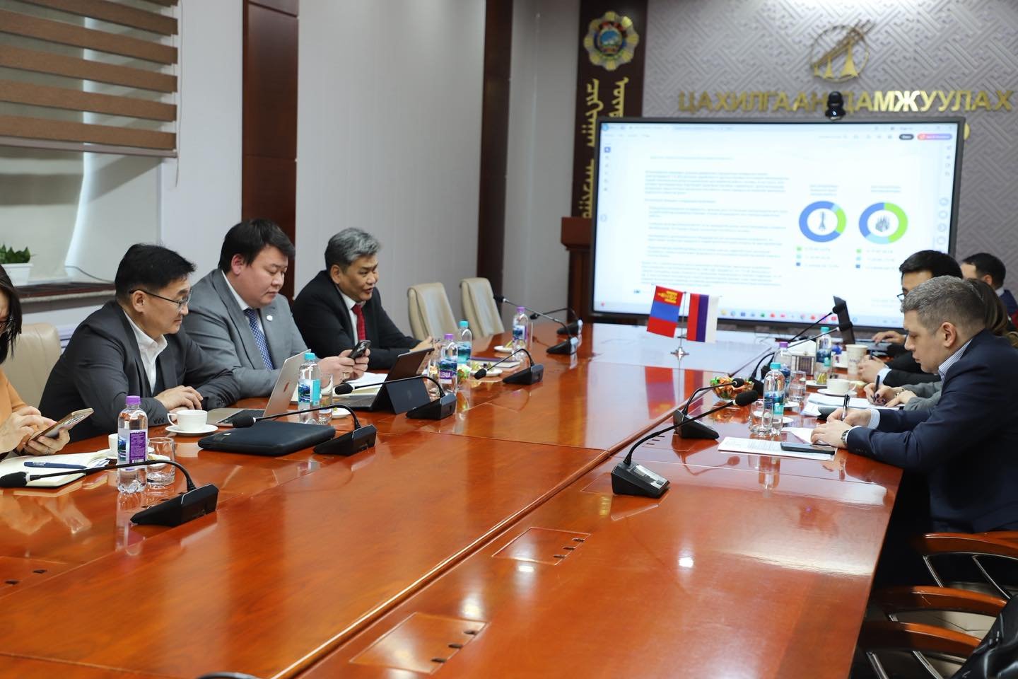 65c77d612dee43babb2592bb63c68523