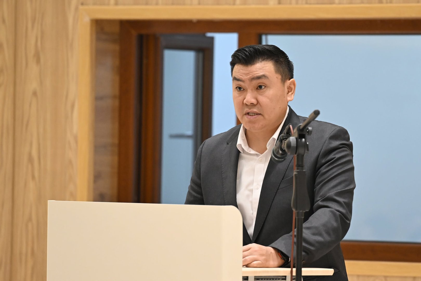 761bc0cd2ebe485ab9171439d787bc33