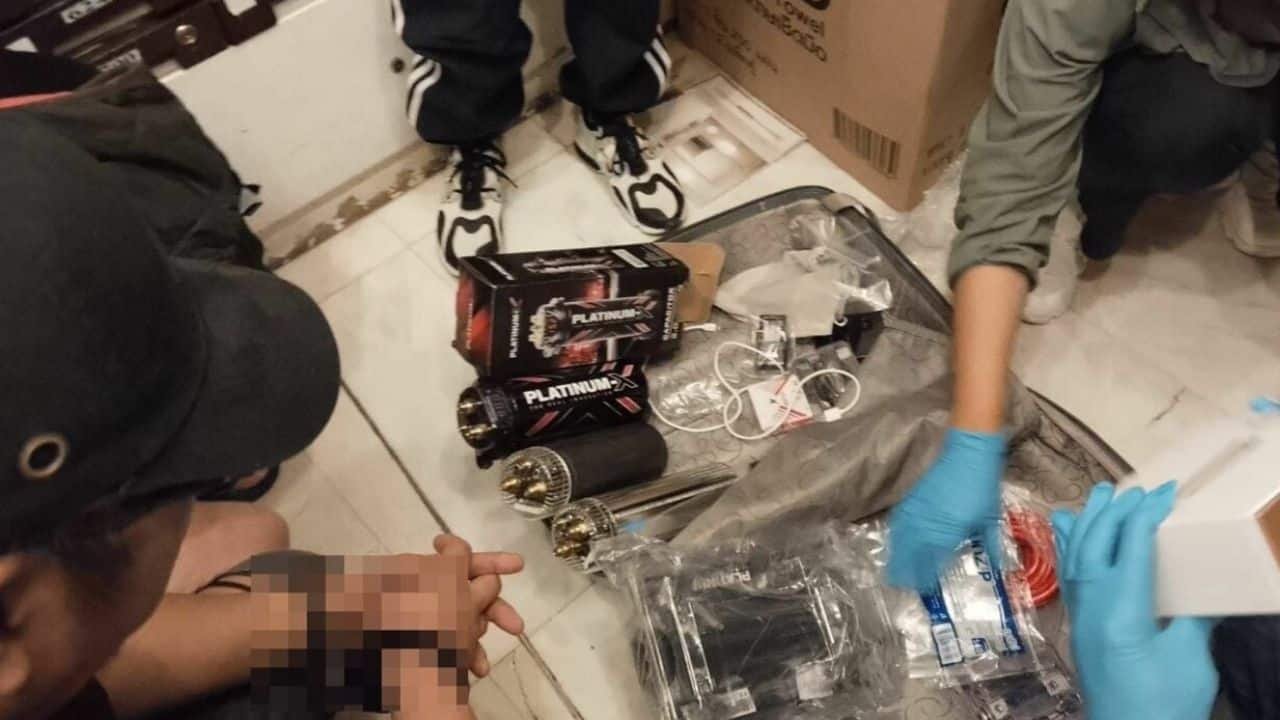 65f2fbae207c4e8f8daff3a4ffa2c96c