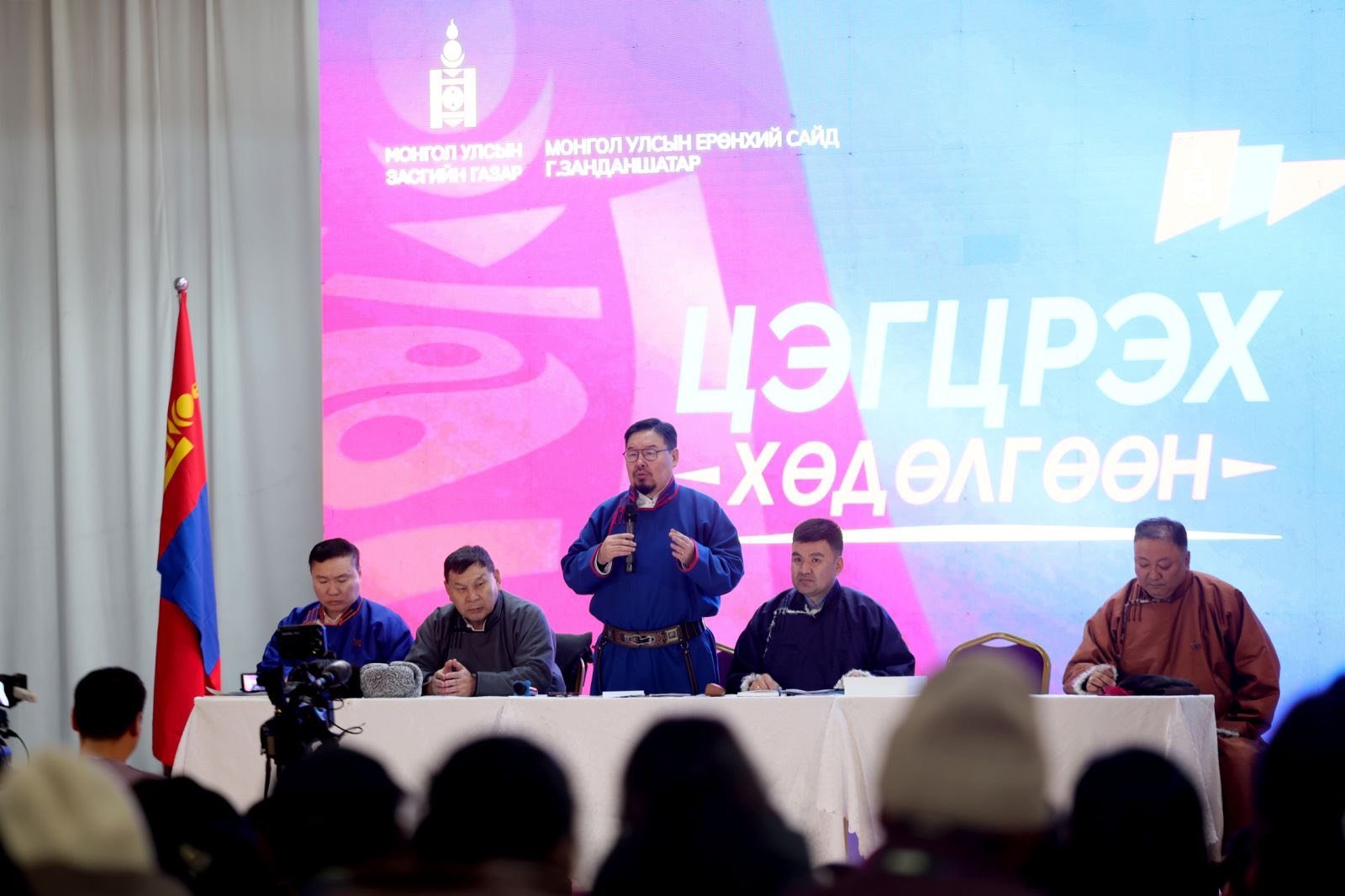 c107d85bc9694b3eac8619f6d6bede85