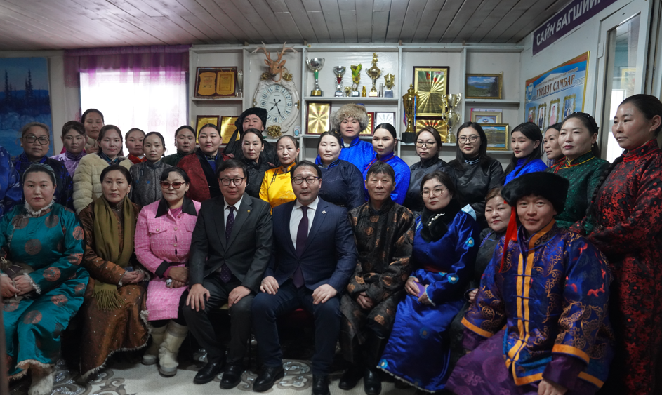 16b7c16f8fbe4f35997c4a9a465819ab