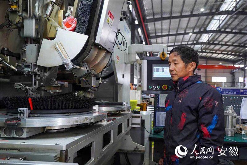 69cbb0cebcb84de0b8b8a512bf775852