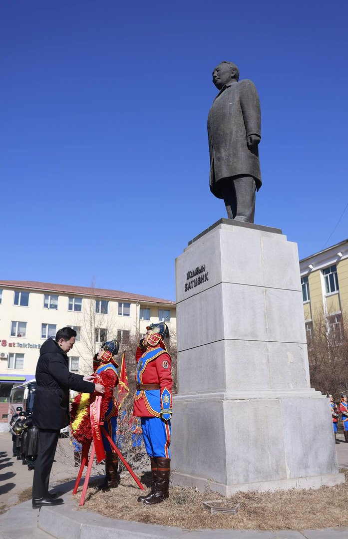 6d28307d05464bc2bea8adef9ed1e175