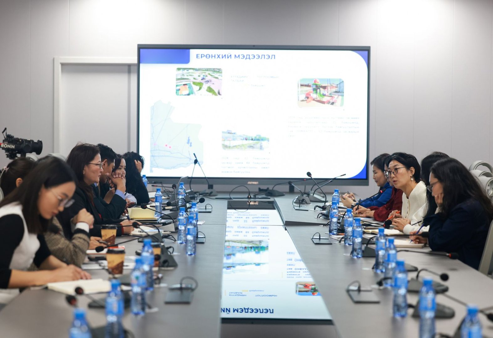 24b060a62b764938ada71e17c411d0ef