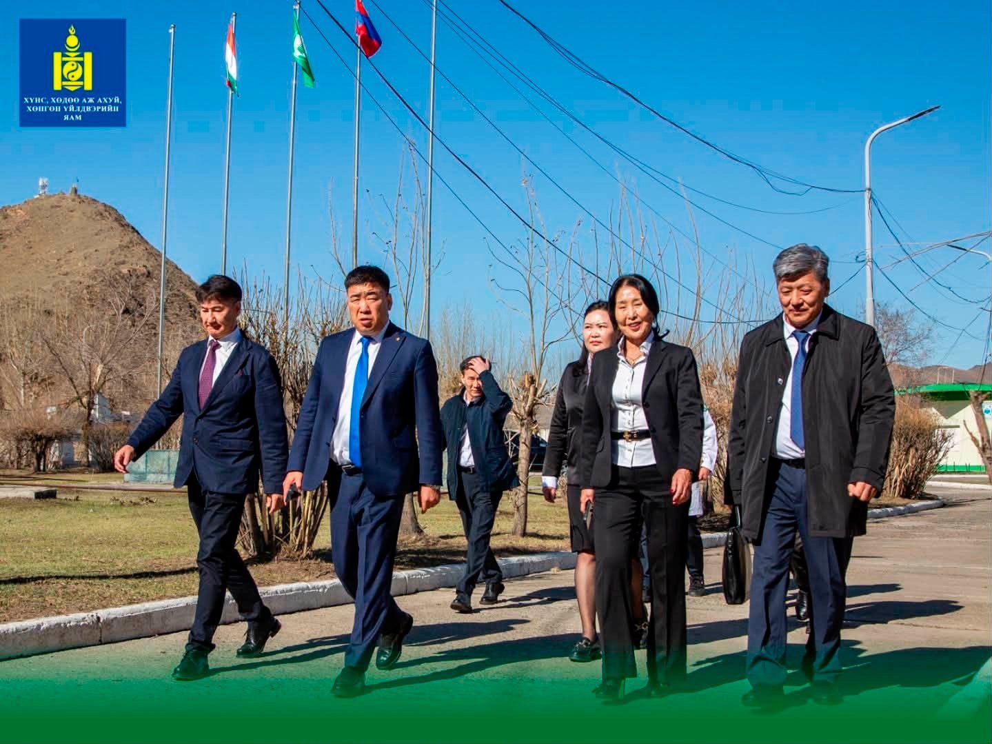 3288a7510ed84952aca4f7ffac414ef9