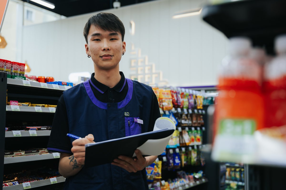 4264b202f522455baa4125928a27ee75