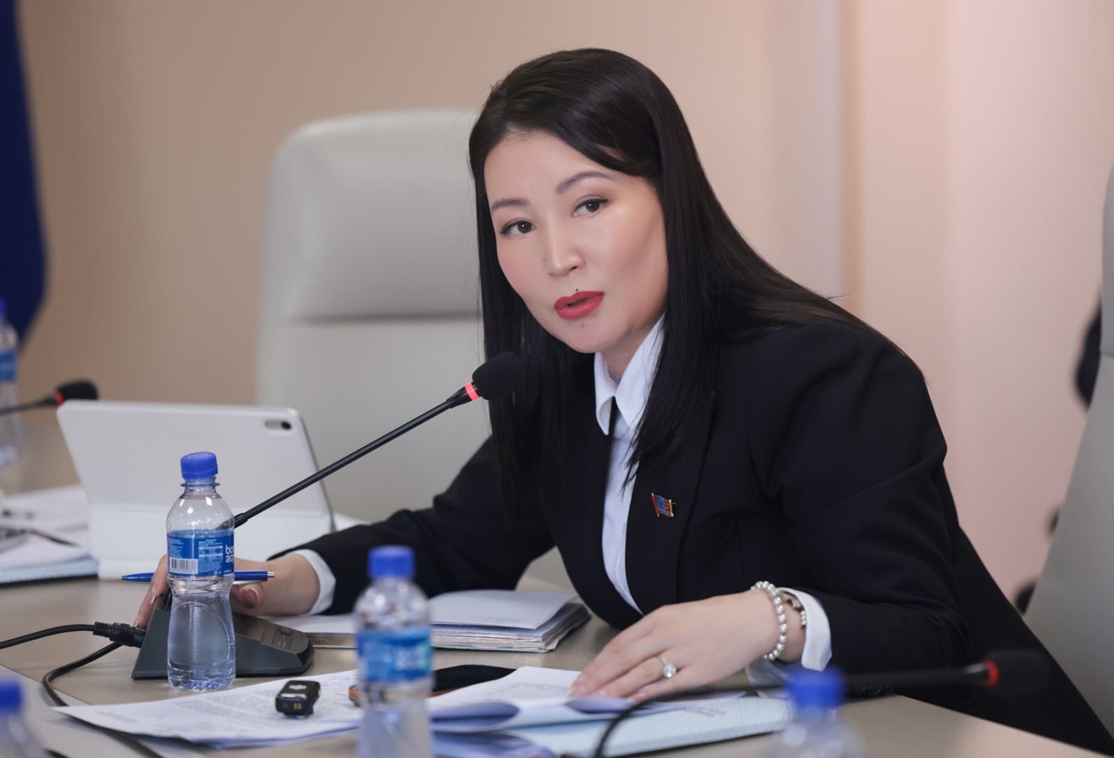 4db4ab2989414c15827a175a0093168f