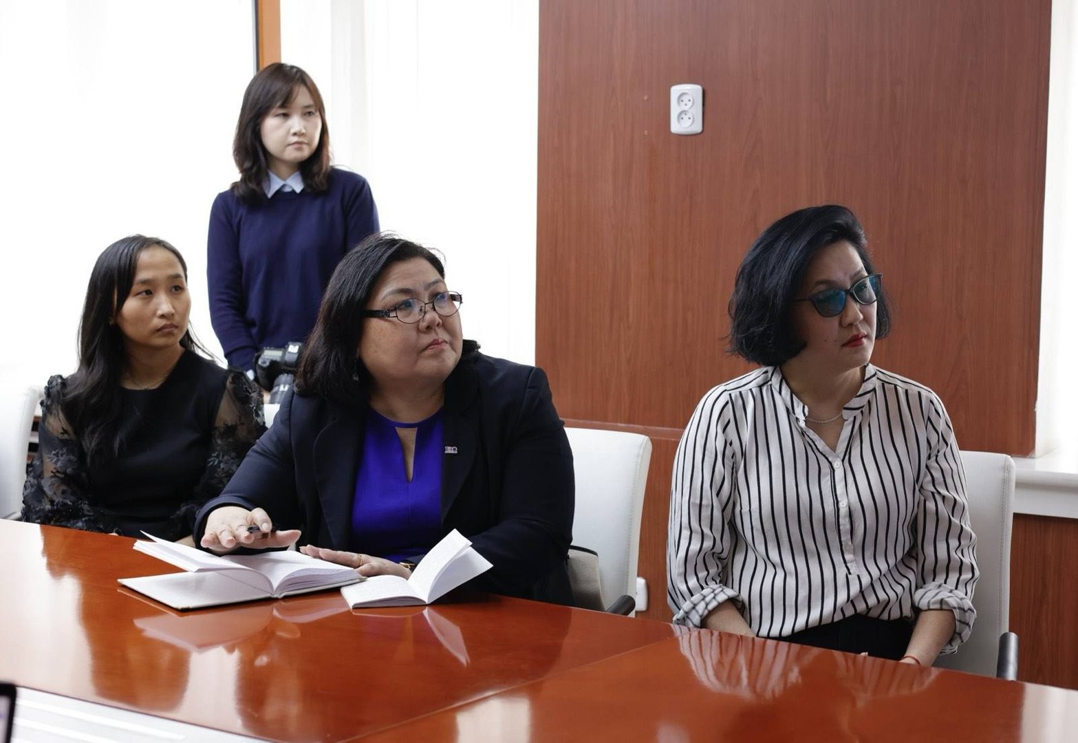 52b0cda24f134b36ac4a6ac194e09ed6