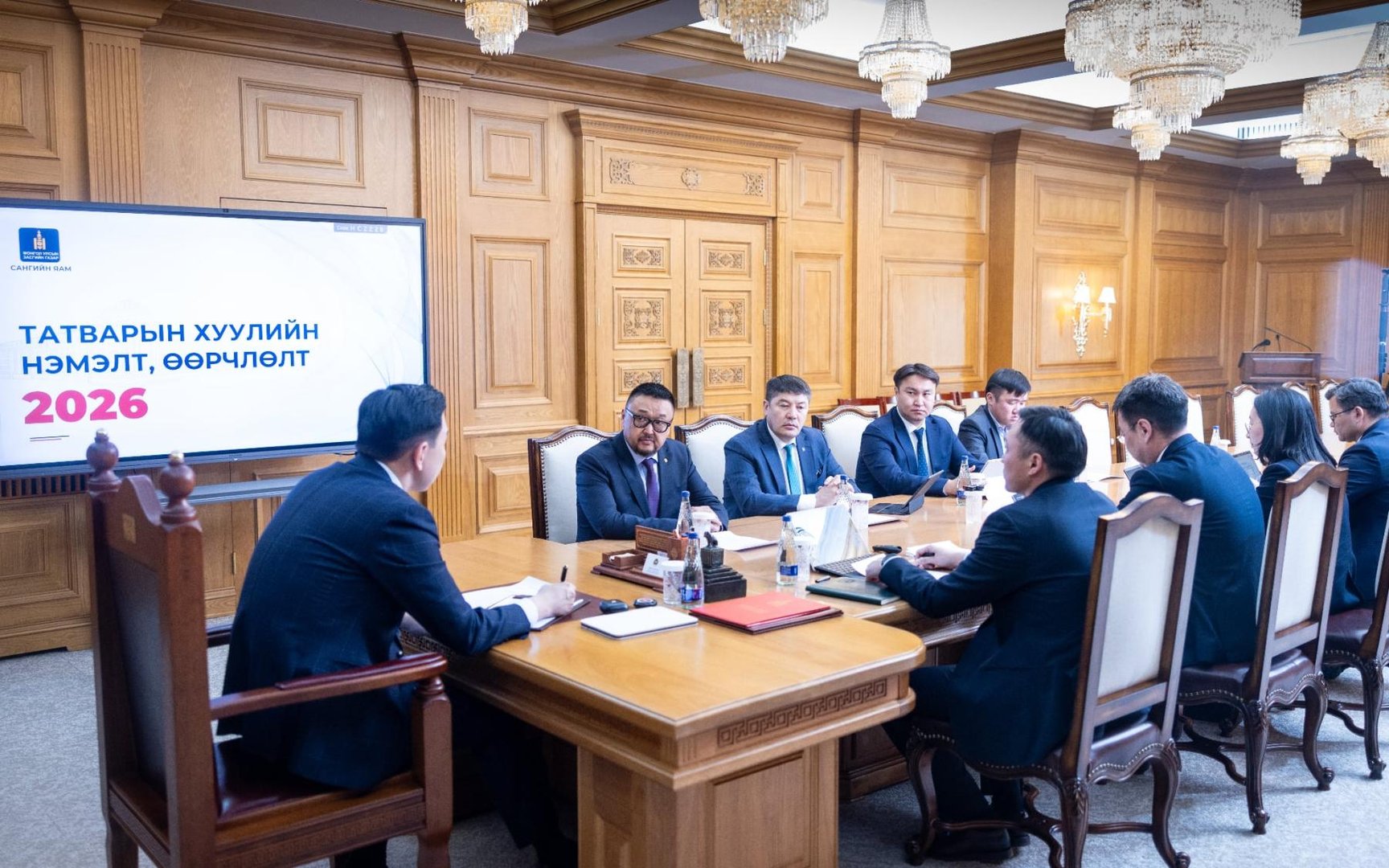 6eea80b558c7468eaa7b0bb72a2adb12