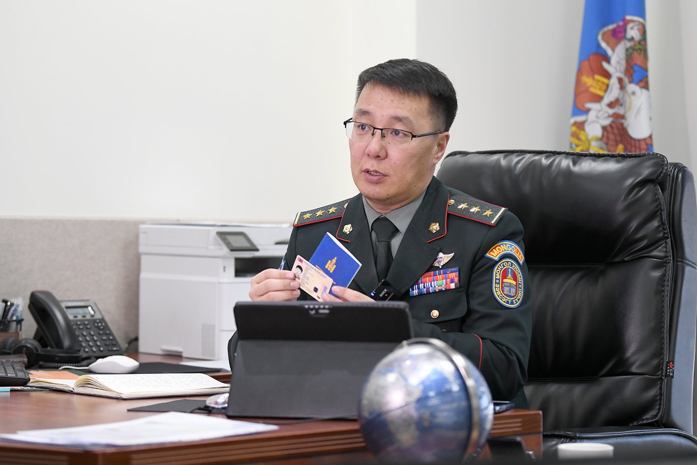 73bb0bc6c2244da2bd3dc3f5ba3c1eff