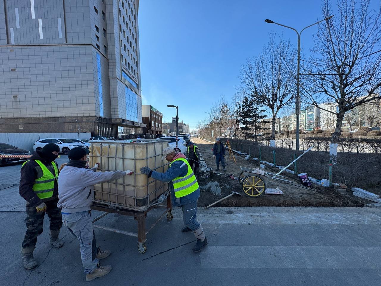 7b0bcbdbf278441ab44251b537a99493