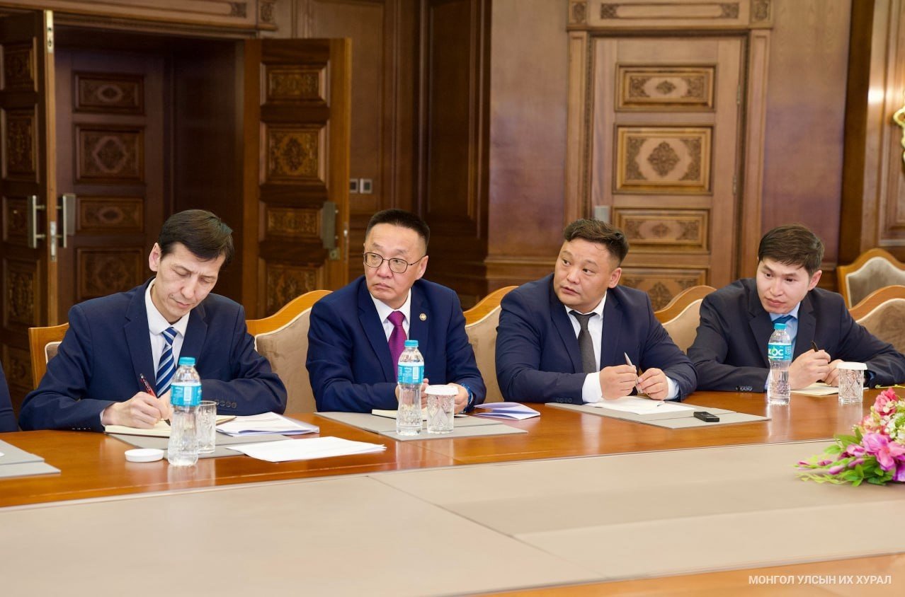 9a3d2bc519aa404b8f918e1171a3c477