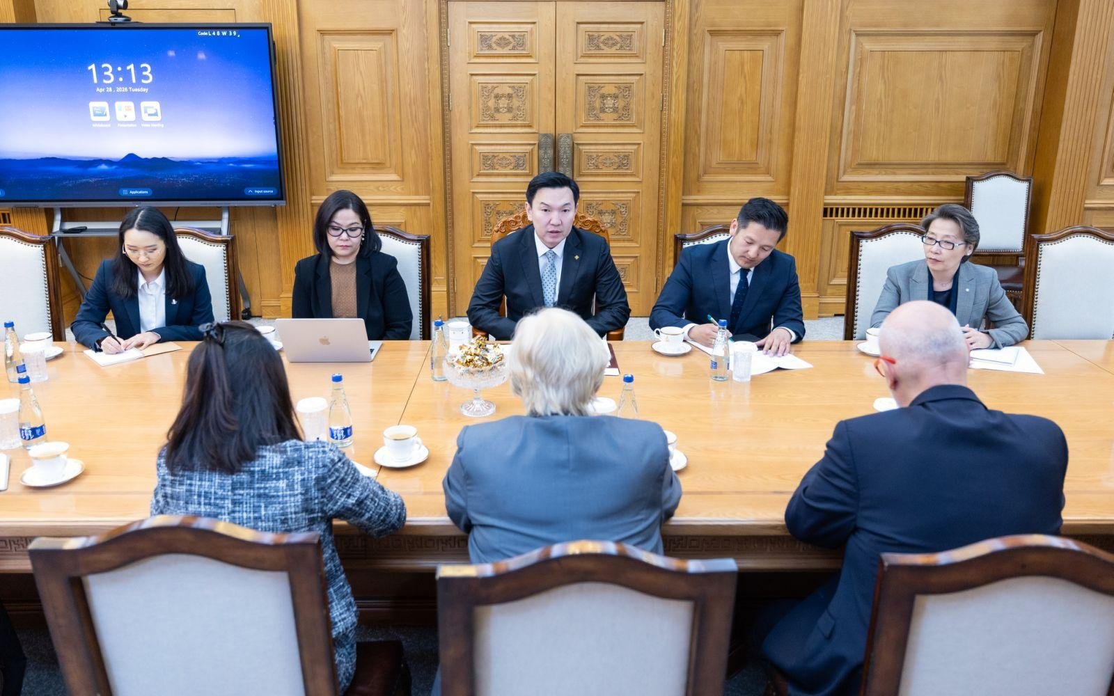 bb83d408bdee43649f1fb9d125d34ffc