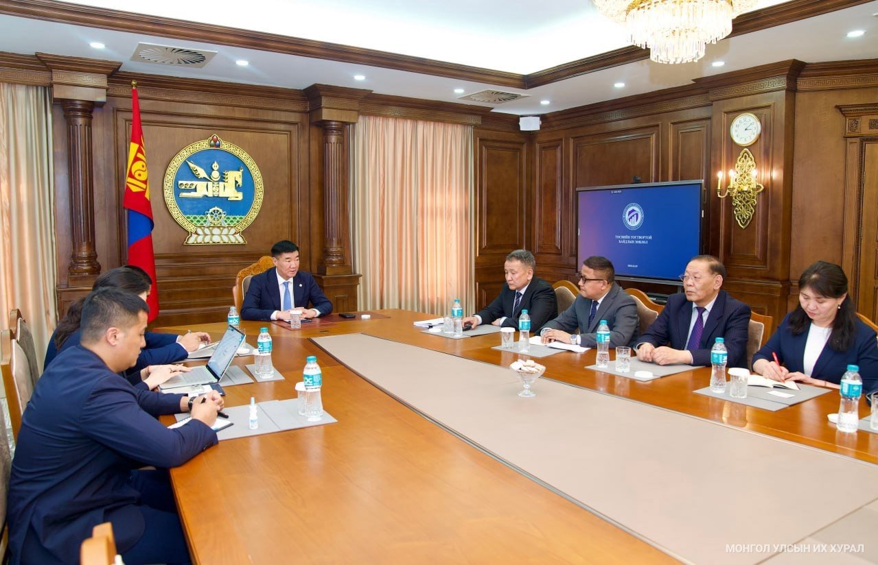 c3a92047d48240d28154d3a8e957870d