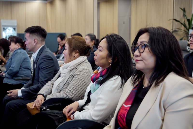 c41ec71d08e44199bd6991d904f1e3b7