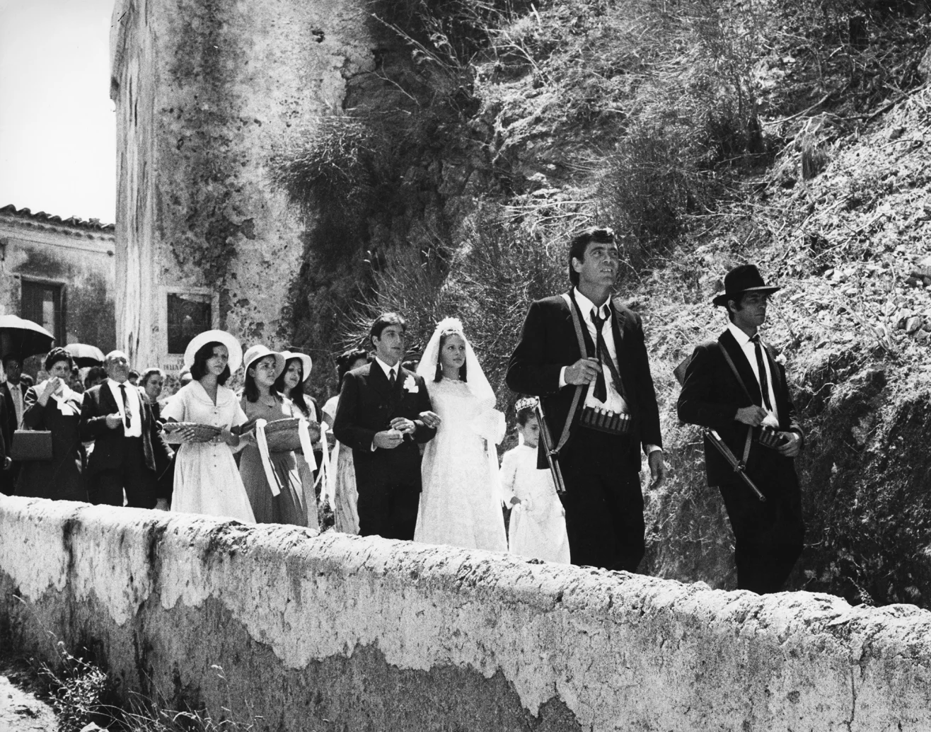 f02e5e9becda442184471b09a1e2d200