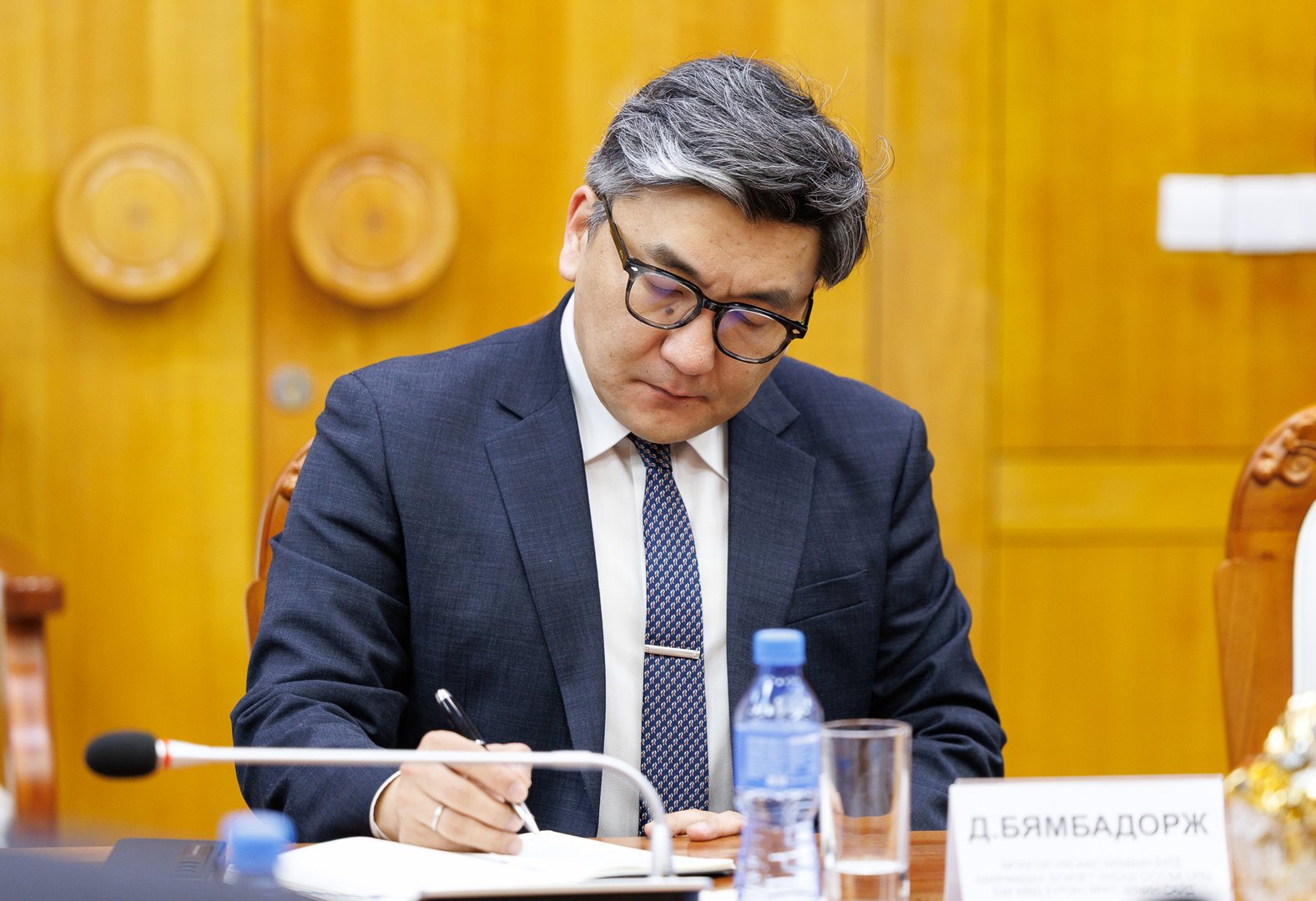 f849edf3d8ee4d548e7cc18767f4f9ab