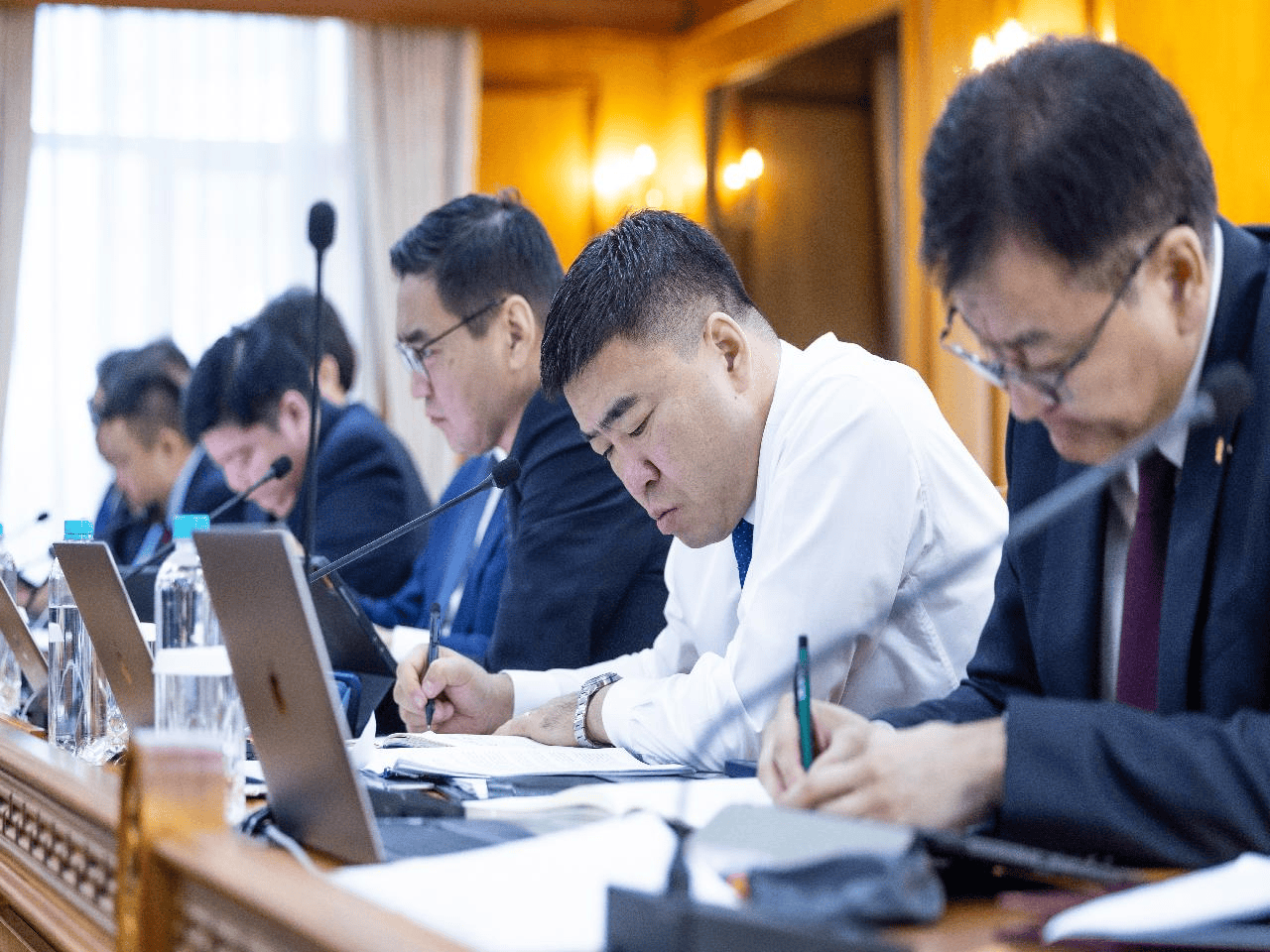 fe96dbf5696f4ac78a7825ad508e2663