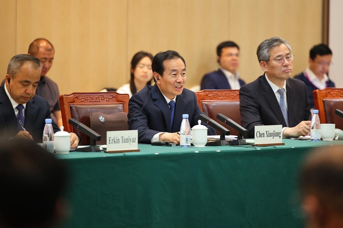 b85b4f62decd4c92871cf9ab34190479